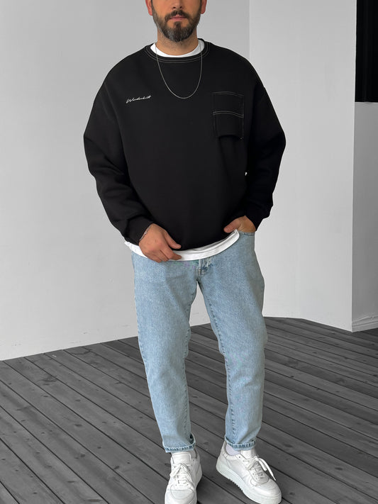 BLACK EMBROIDERED SWEATSHIRT