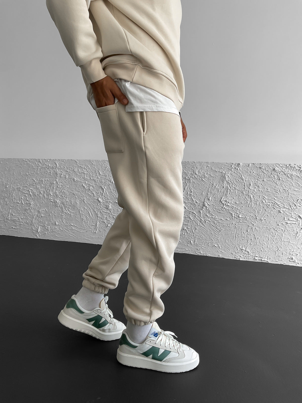 Beige Elastic Basic Jogger