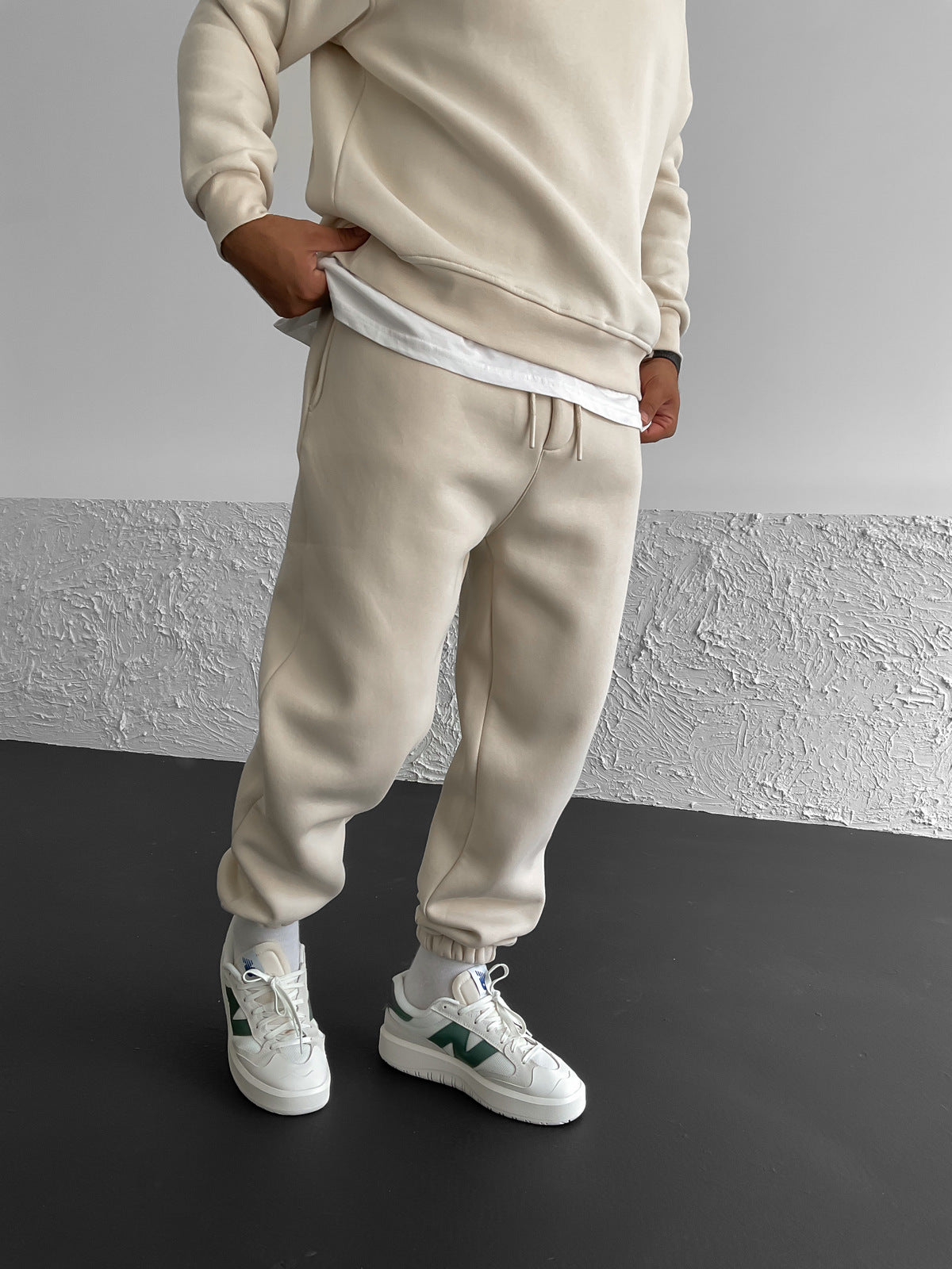 Beige Elastic Basic Jogger