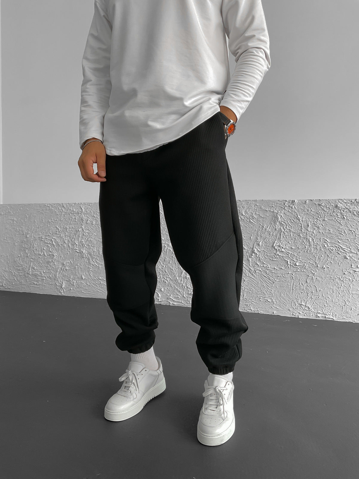Black Ribbed Knee Detailed Jogger