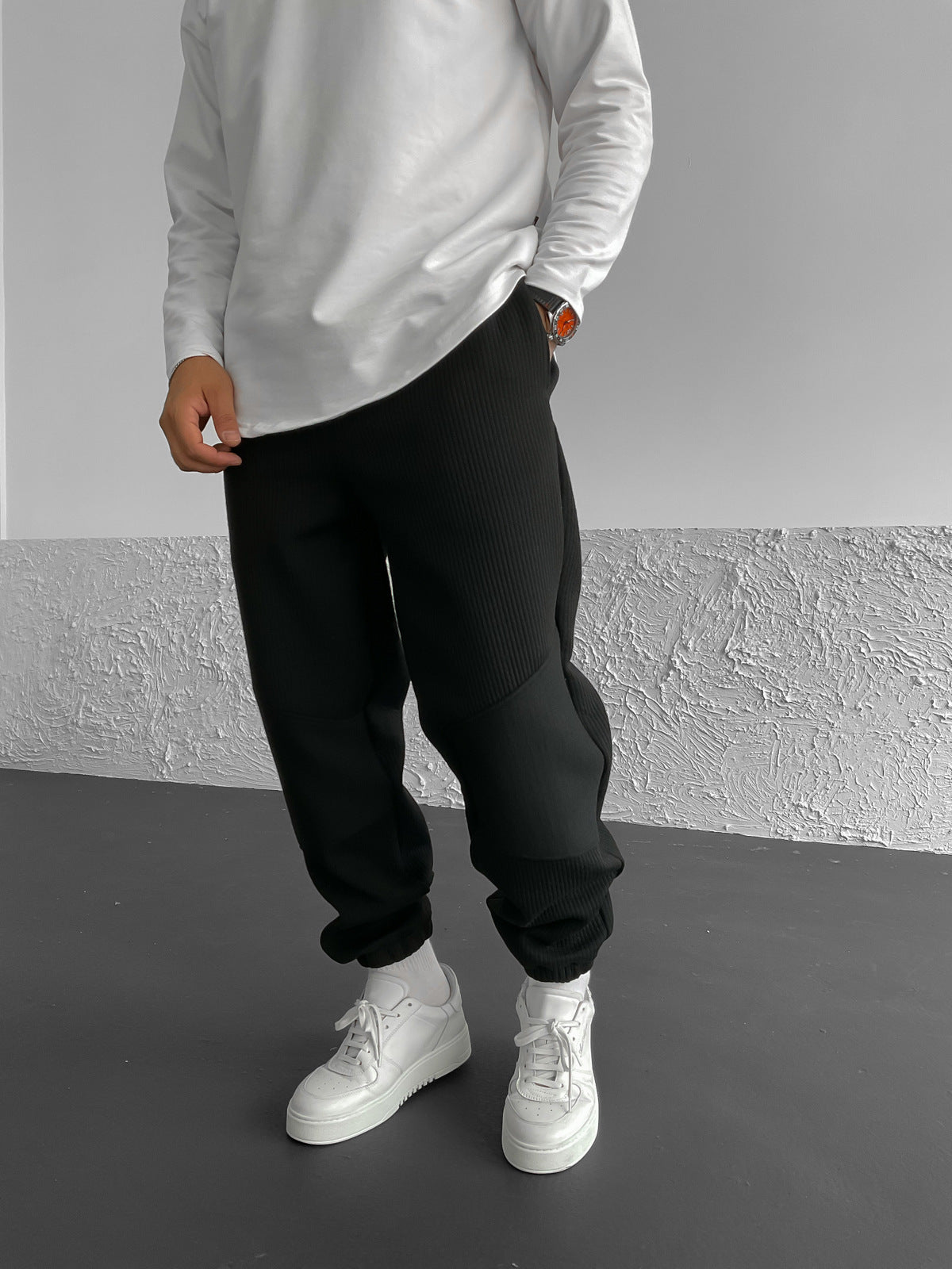 Black Ribbed Knee Detailed Jogger
