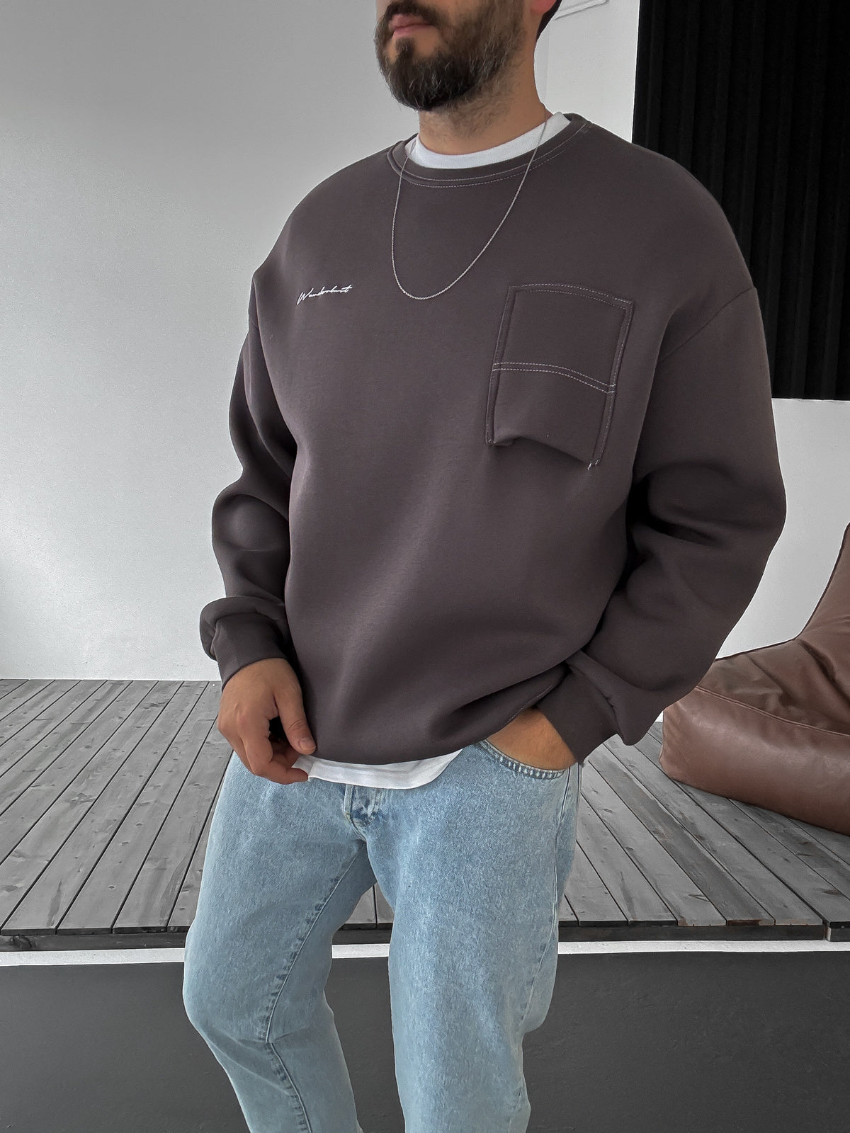 FUME EMBROIDERED SWEATSHIRT