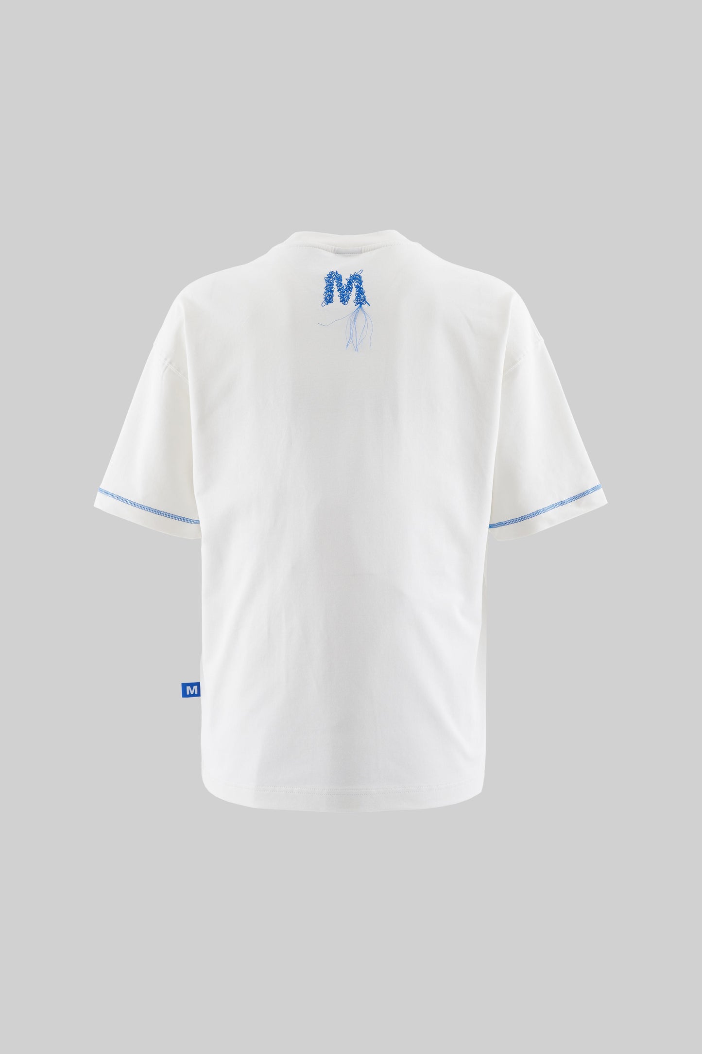 WHITE EMBROIDERED AND STRAIDE STITCH T-SHIRT