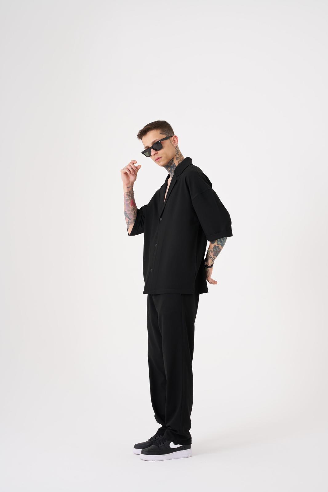 Black Plain Relaxed Trousers