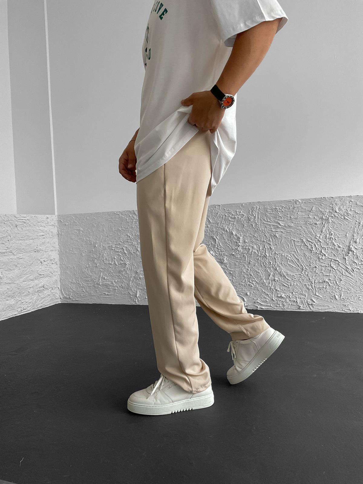 Cream Baggy Jogger