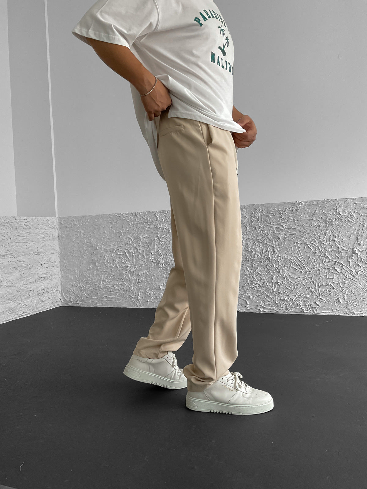 Cream Baggy Jogger