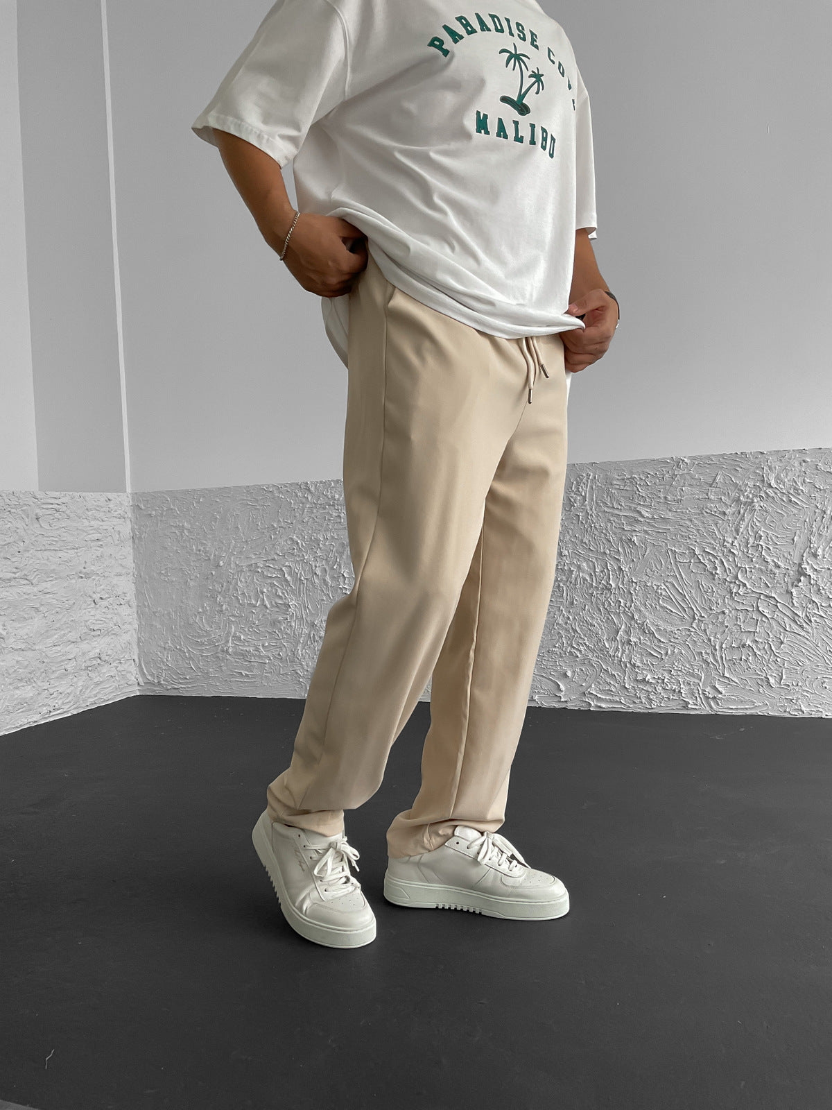 Cream Baggy Jogger