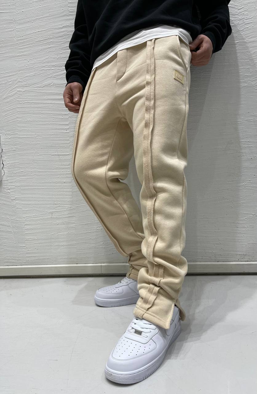 Cream Cut Jogger