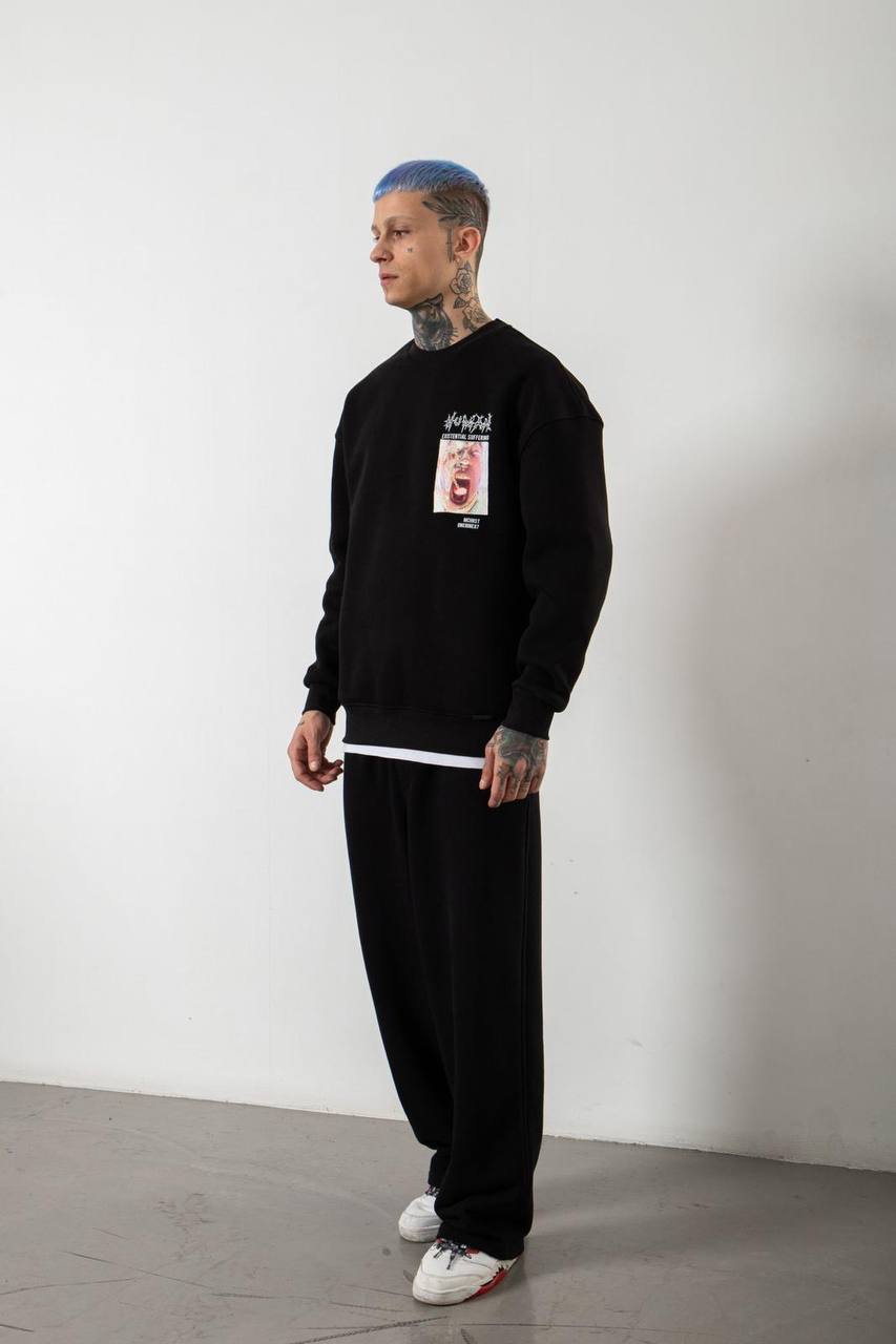 Black Wilding Sweatshirt
