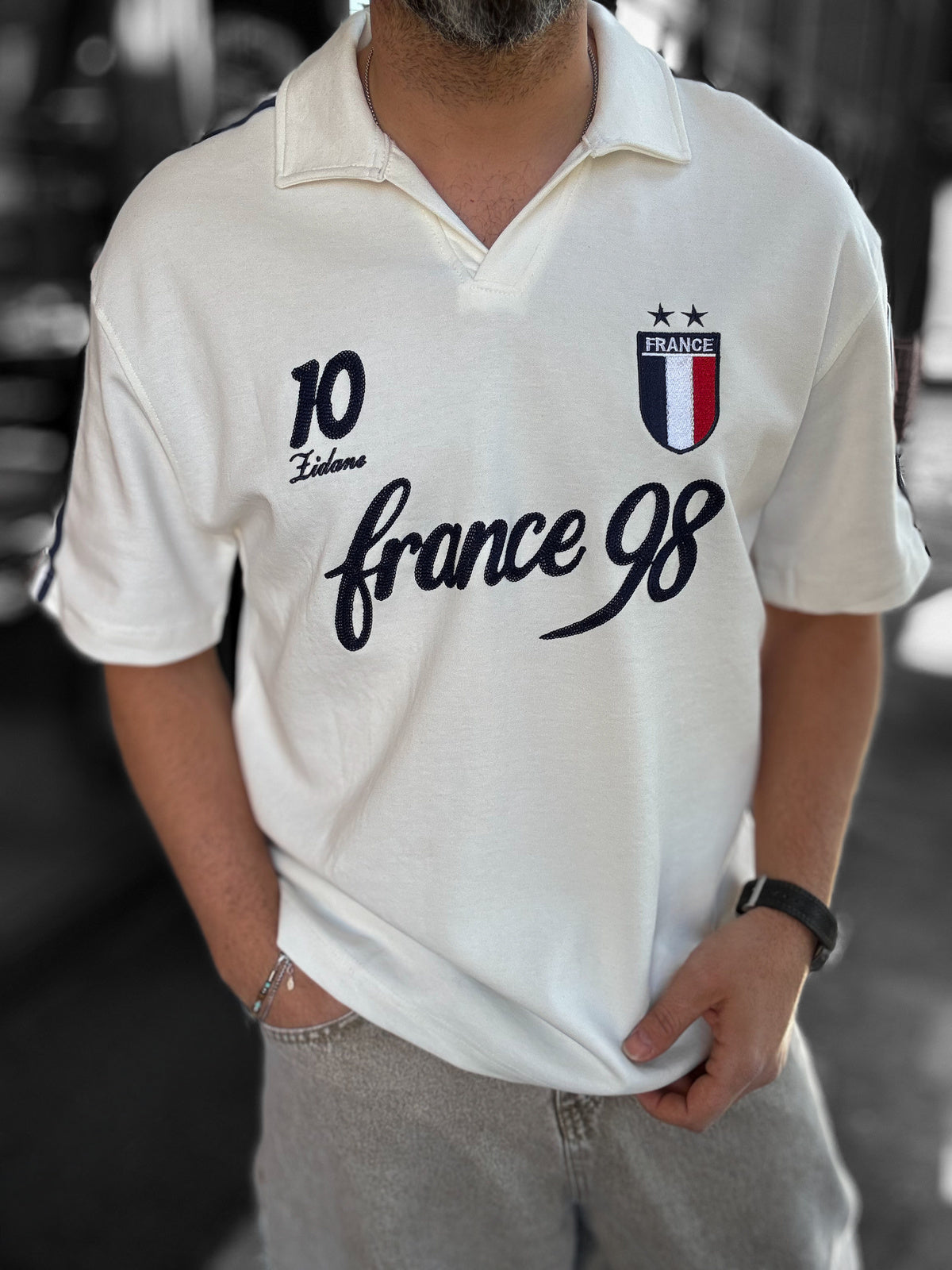 WHITE FRANCE CREST T-SHIRT