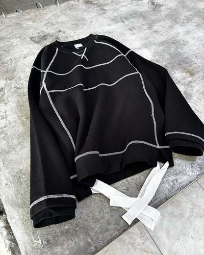 Black Stitching Detailed Sweatshirt