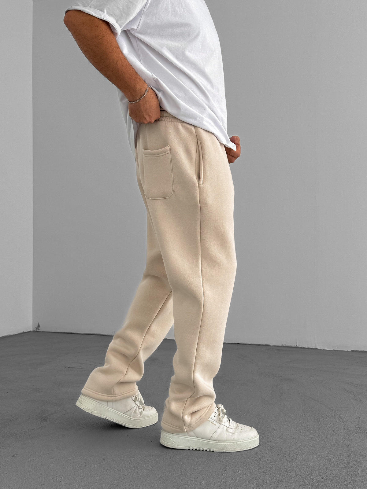 BEIGE CALIFORNIA JOGGER