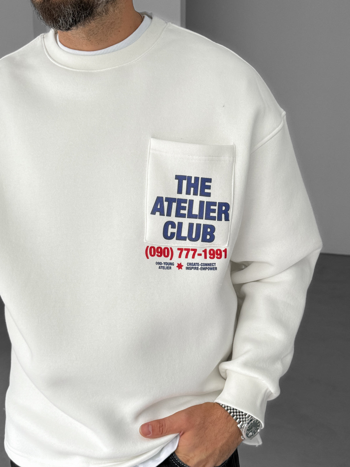 WHITE THE ATELIER CLUB SWEATSHIRT