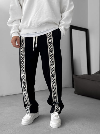 BLACK MOSAIC PATCH JOGGER