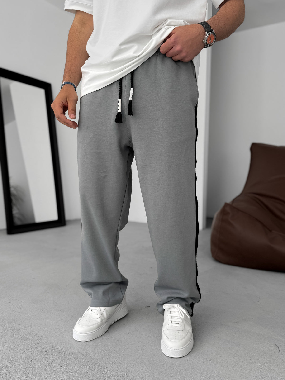 GREY STRIPED KNIT JOGGERS