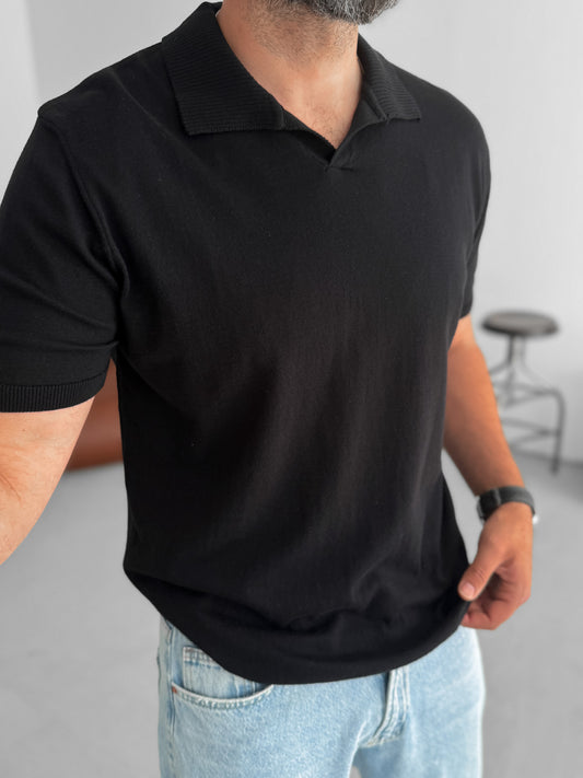 BLACK POLO FIT KNITWEAR T-SHIRT