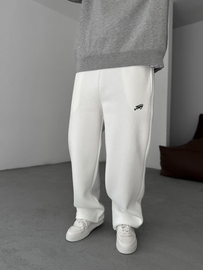 WHITE BASIC PRINTED JOGGER