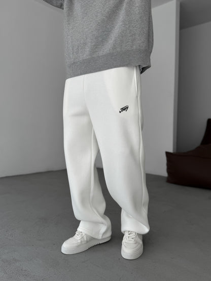 WHITE BASIC PRINTED JOGGER