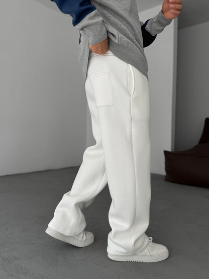 WHITE BASIC PRINTED JOGGER