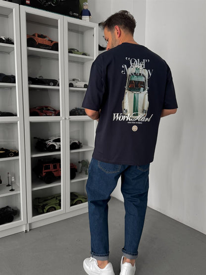 NAVY BLUE OLD MONEY T-SHIRT