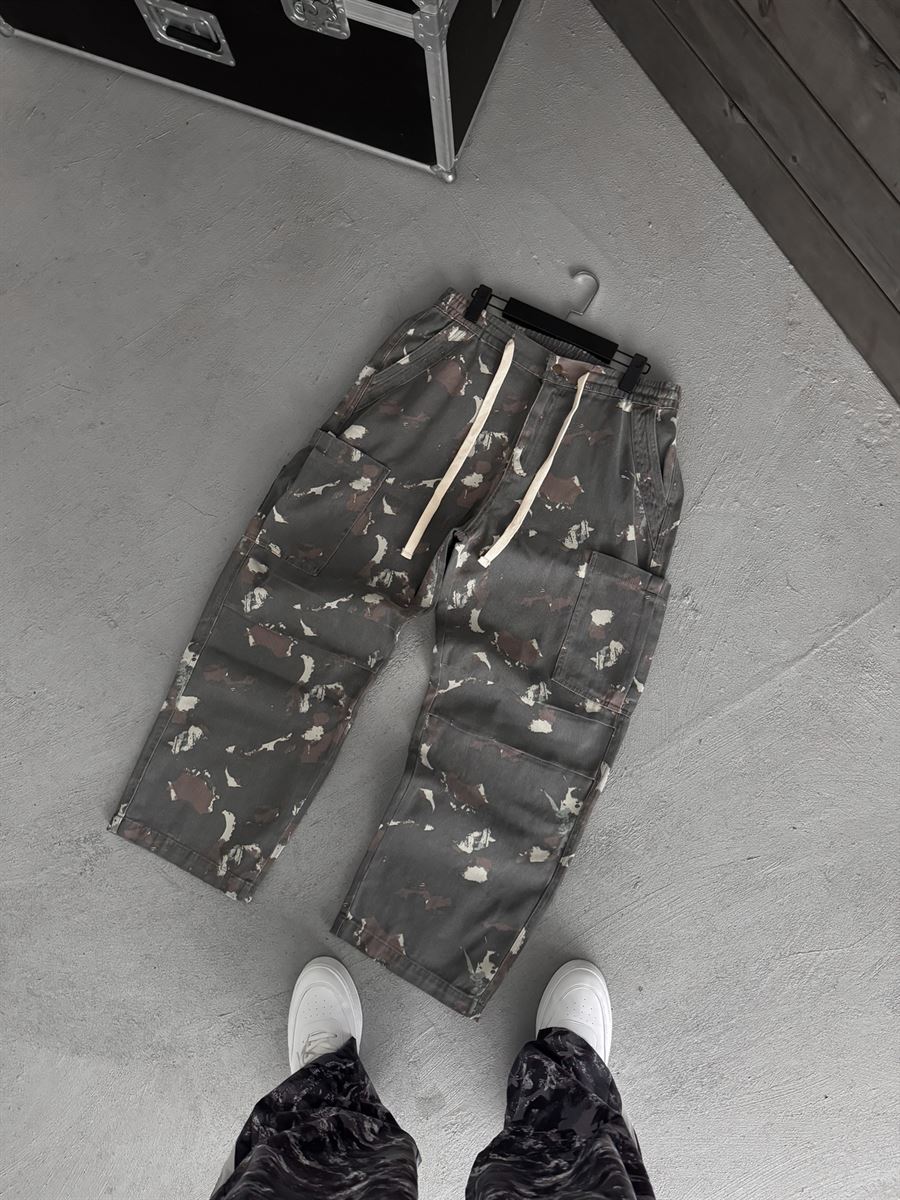FUME CAMOUFLAGE CARGO PANTS