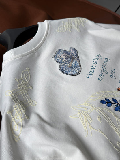 WHITE FLORAL EMBROIDERED T-SHIRT