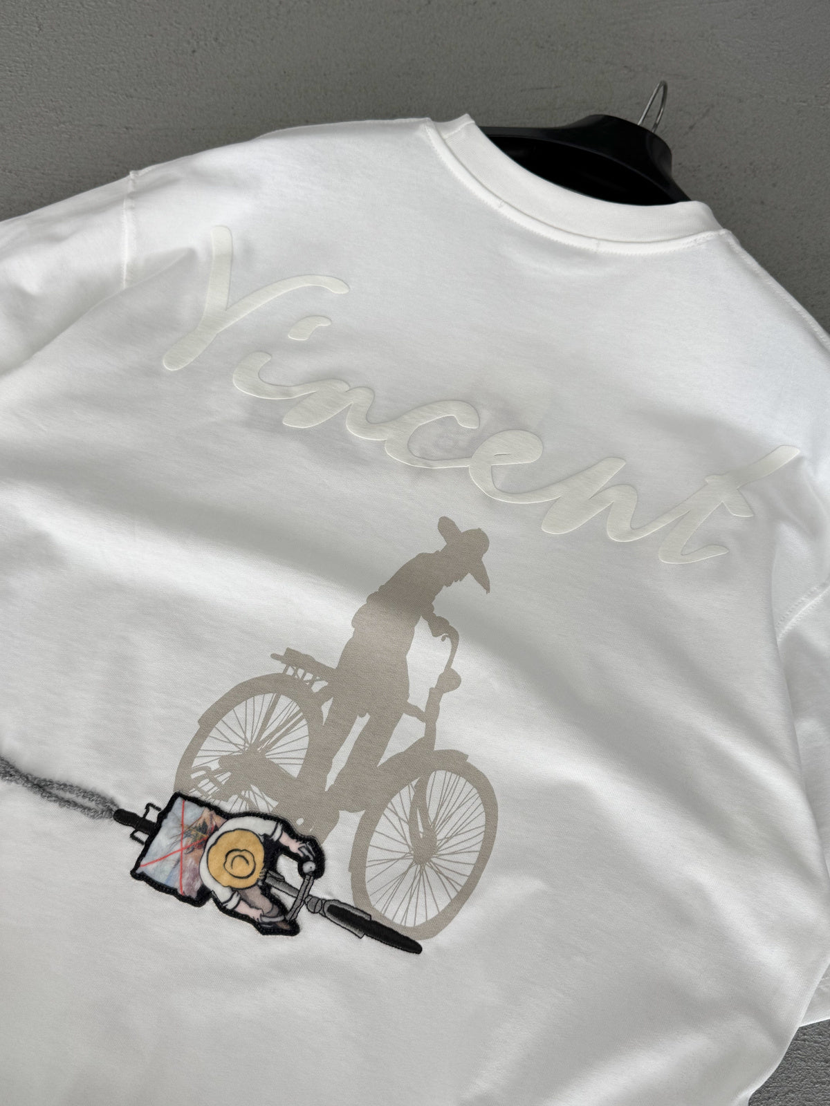 WHITE VINCENT EMBROIDERED T-SHIRT