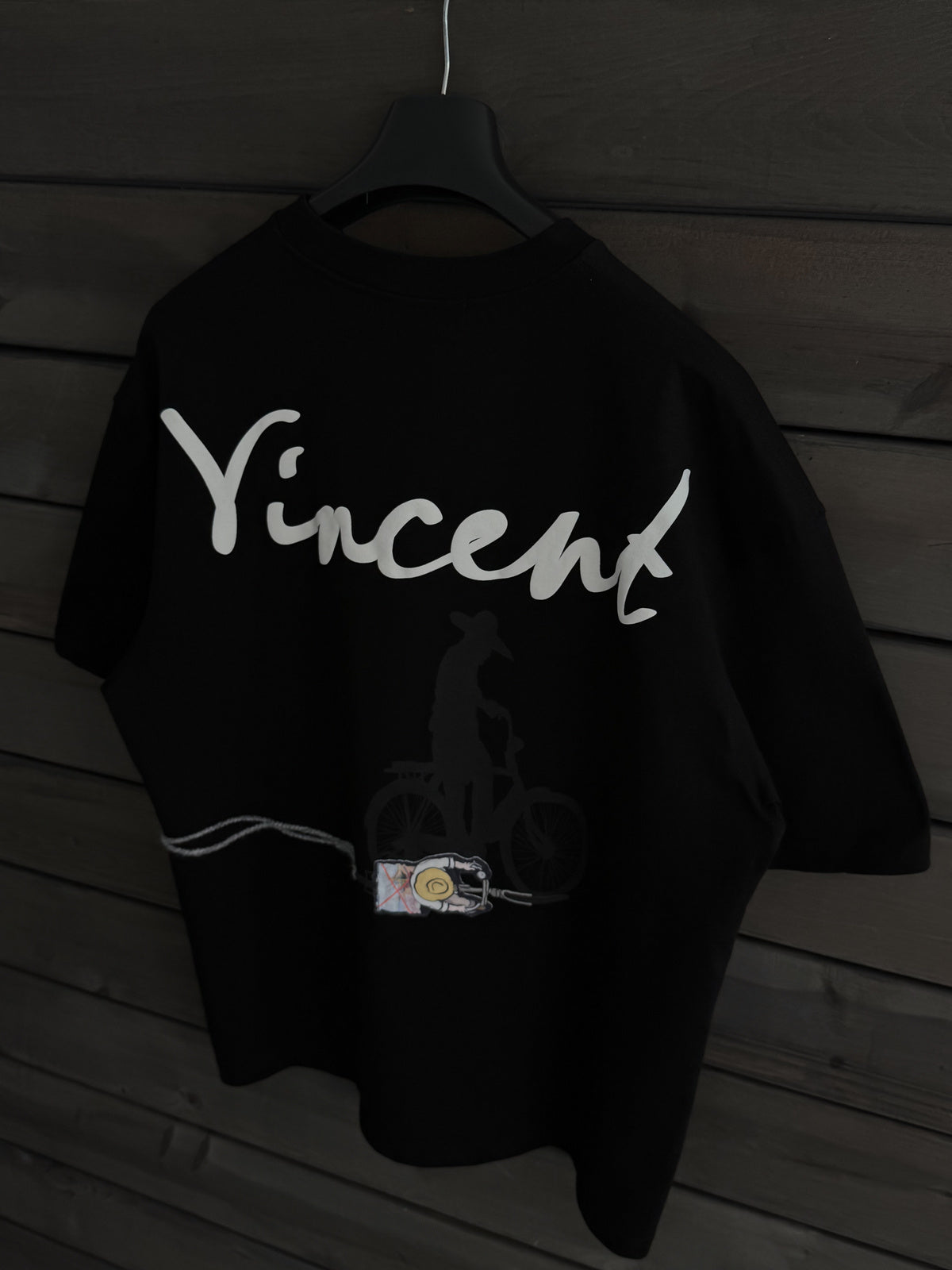 BLACK VINCENT EMBROIDERED T-SHIRT