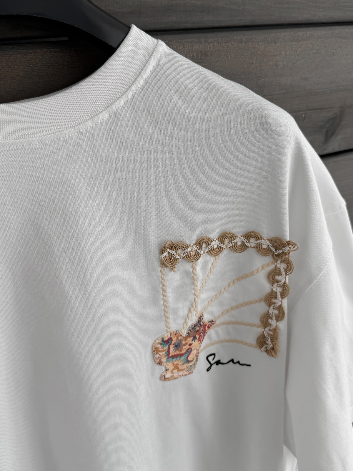 WHITE KNITTED FRAME T-SHIRT