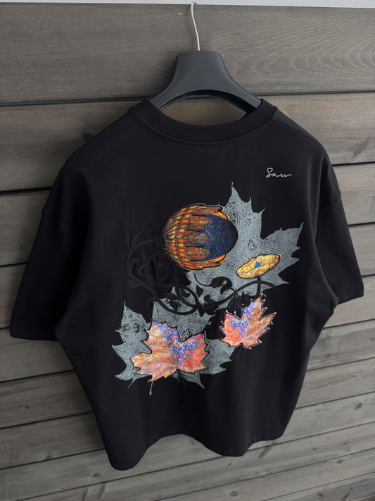 BLACK LEAF PATCH T-SHIRT