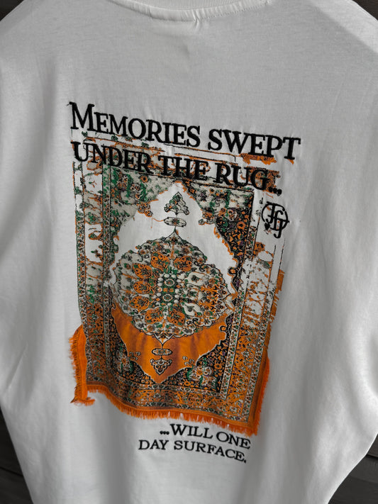 WHITE CARPET T-SHIRT