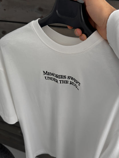 WHITE CARPET T-SHIRT