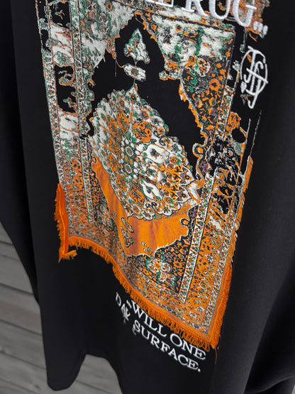 BLACK CARPET T-SHIRT
