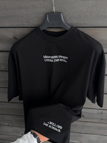 BLACK CARPET T-SHIRT