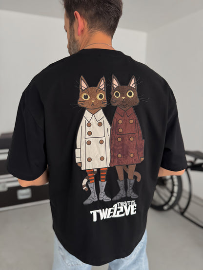 BLACK CAT EMBROIDERY T-SHIRT