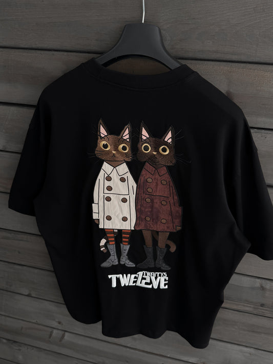 BLACK CAT EMBROIDERY T-SHIRT