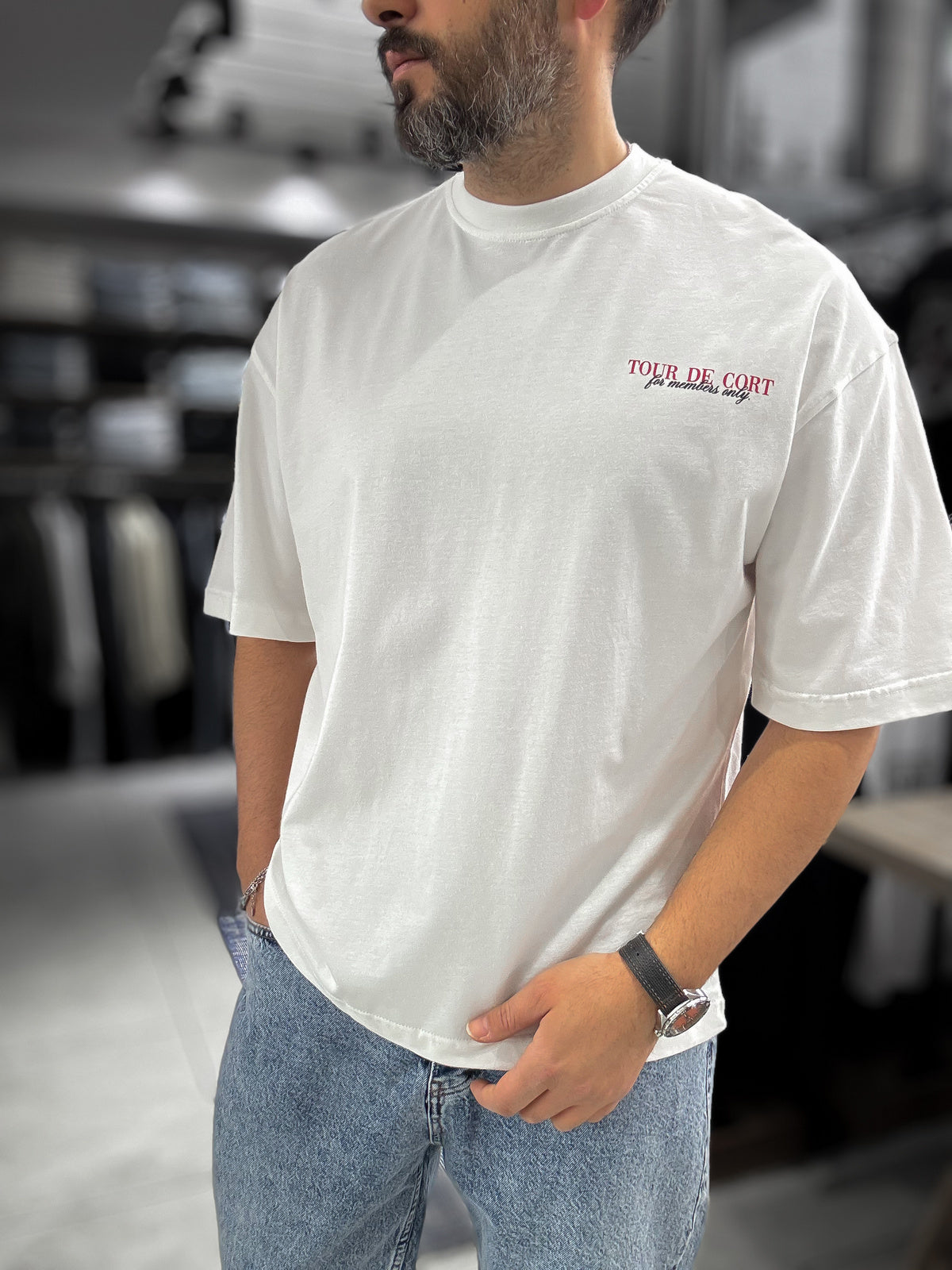 WHITE TOUR DE CORT T-SHIRT