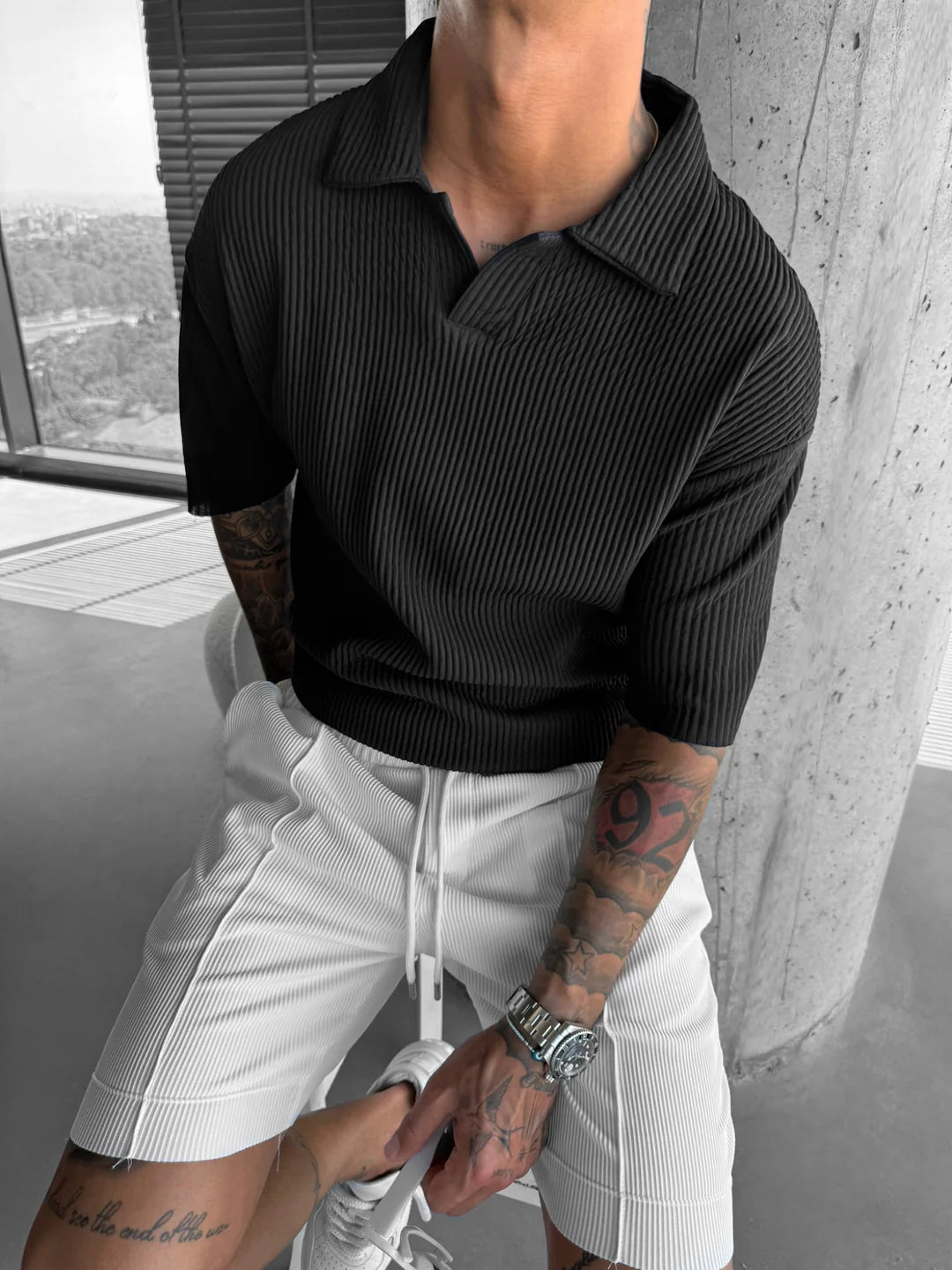 BLACK RIBBED POLO T-SHIRT