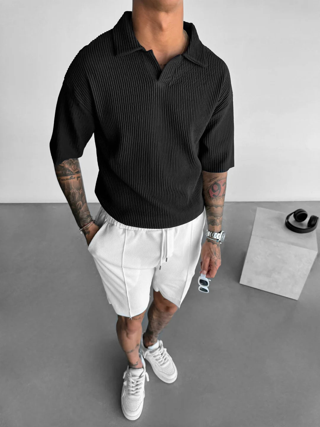 BLACK RIBBED POLO T-SHIRT