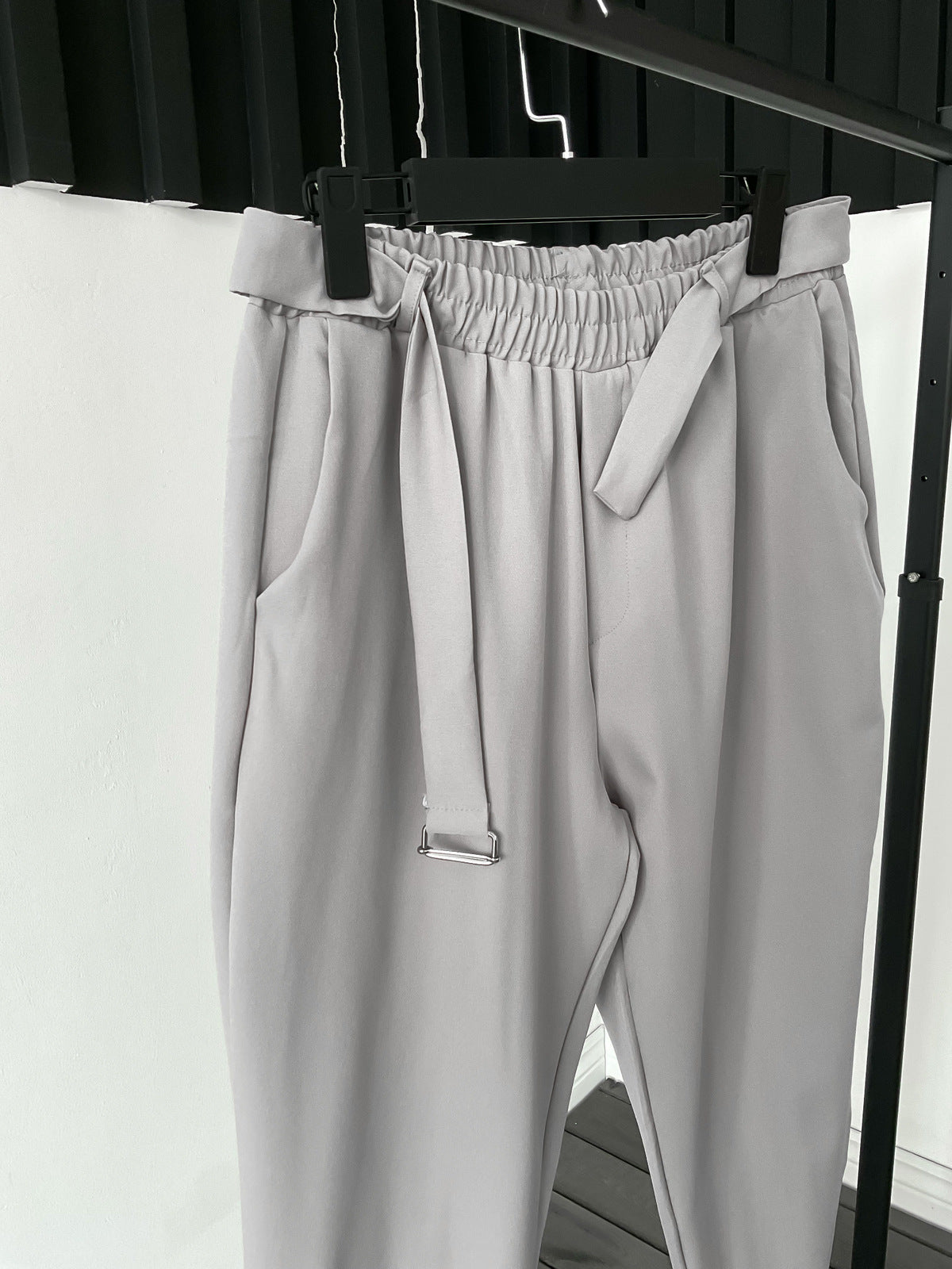 GREY FOLDED ANKLE TROUSER