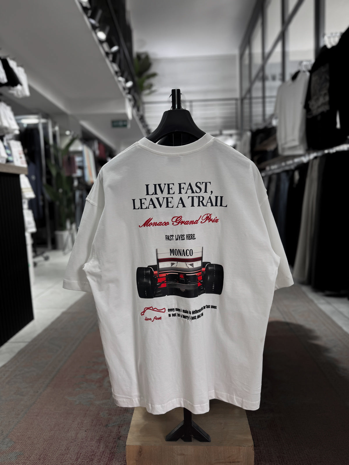 WHITE LIVE FAST T-SHIRT