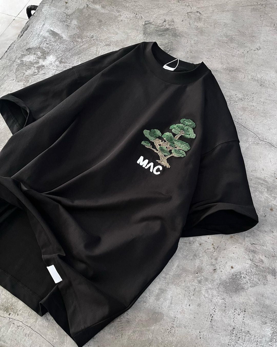 Black Tree Mac T-Shirt